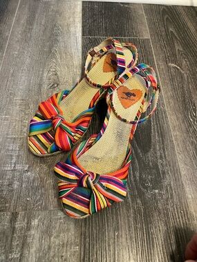Rocket Dog Rainbow Striped Knot Front Ankle-Strap Sandals